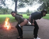 Фото женского писсинга